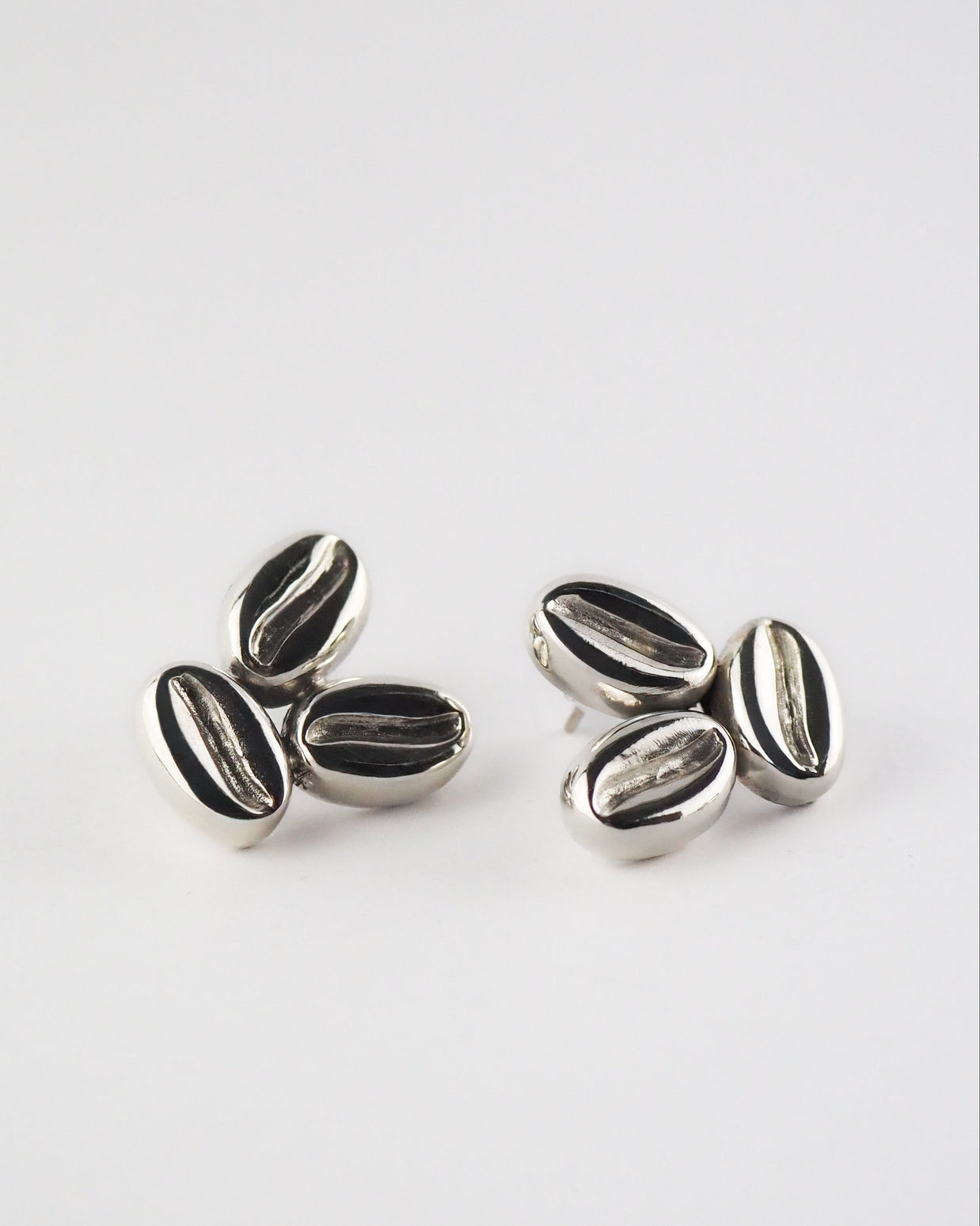 Pendientes café triple