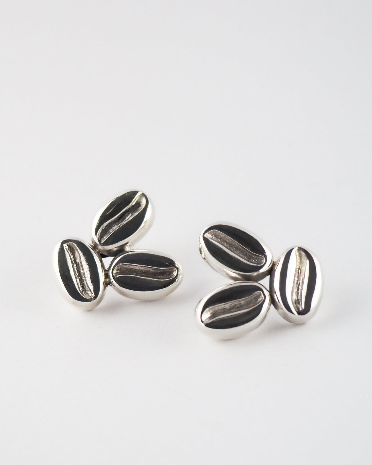 Pendientes café triple