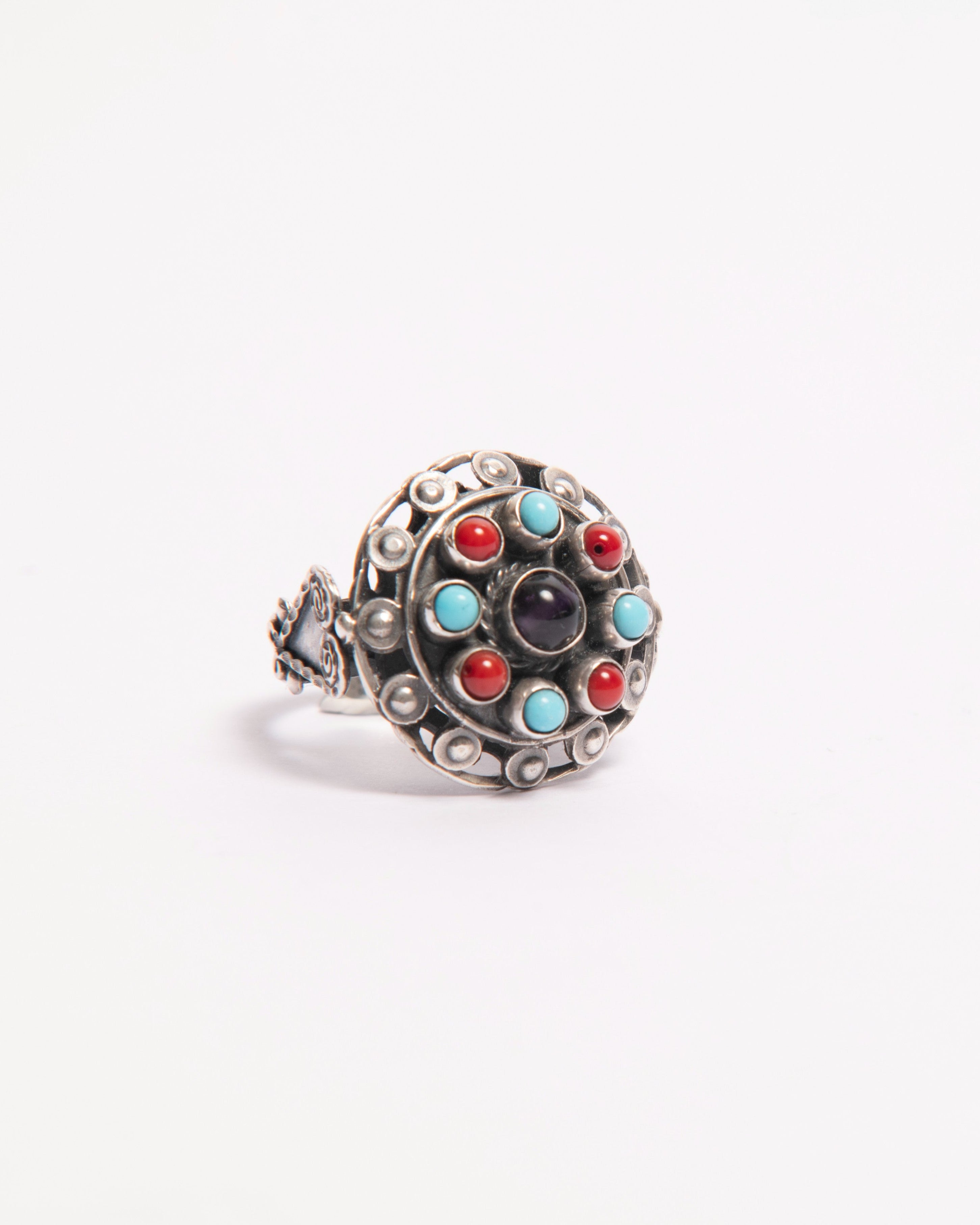 Anillo Delia