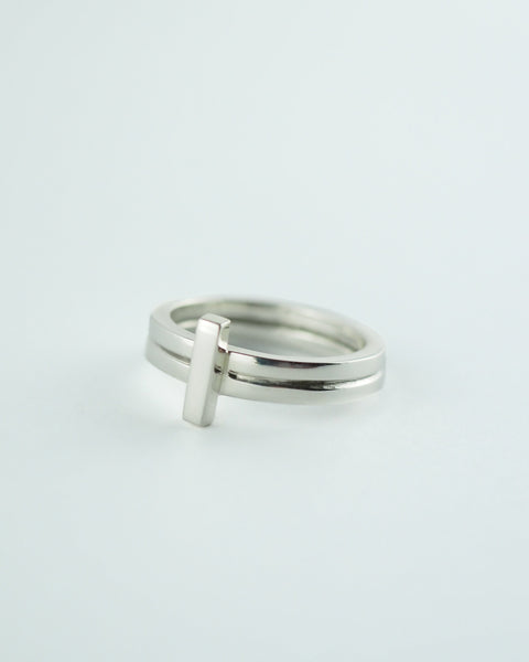 Lewitt Ring