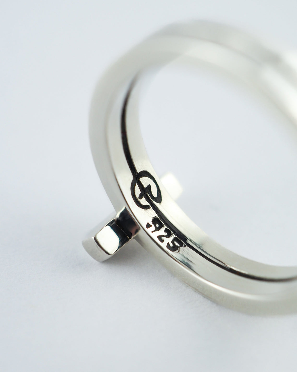 Lewitt Ring