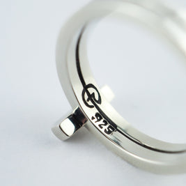 Lewitt Ring